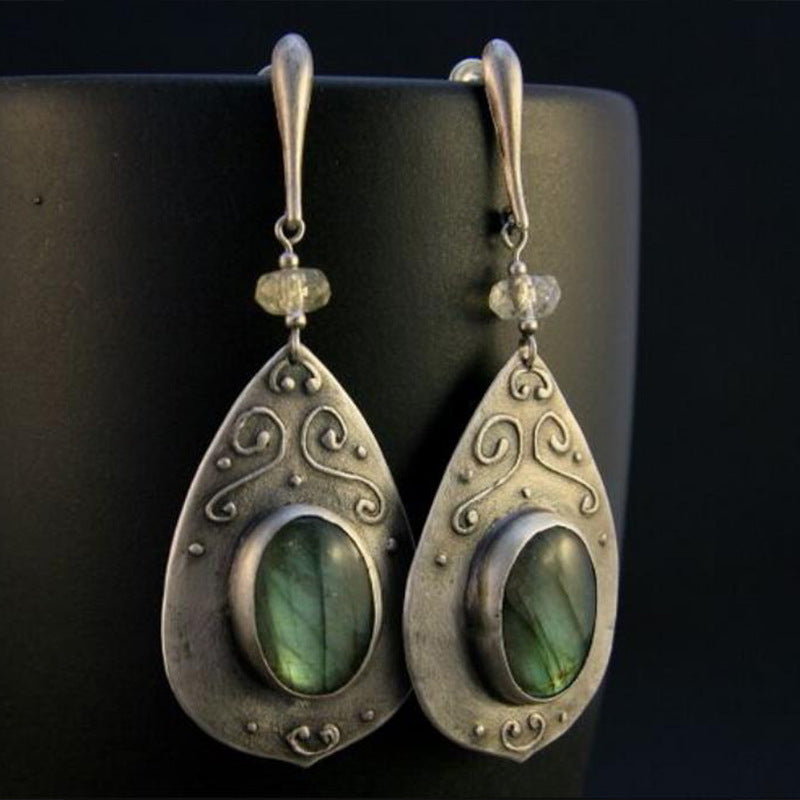 Artistic Retro Stylish Water Drop Emerald Earrings Eardrops