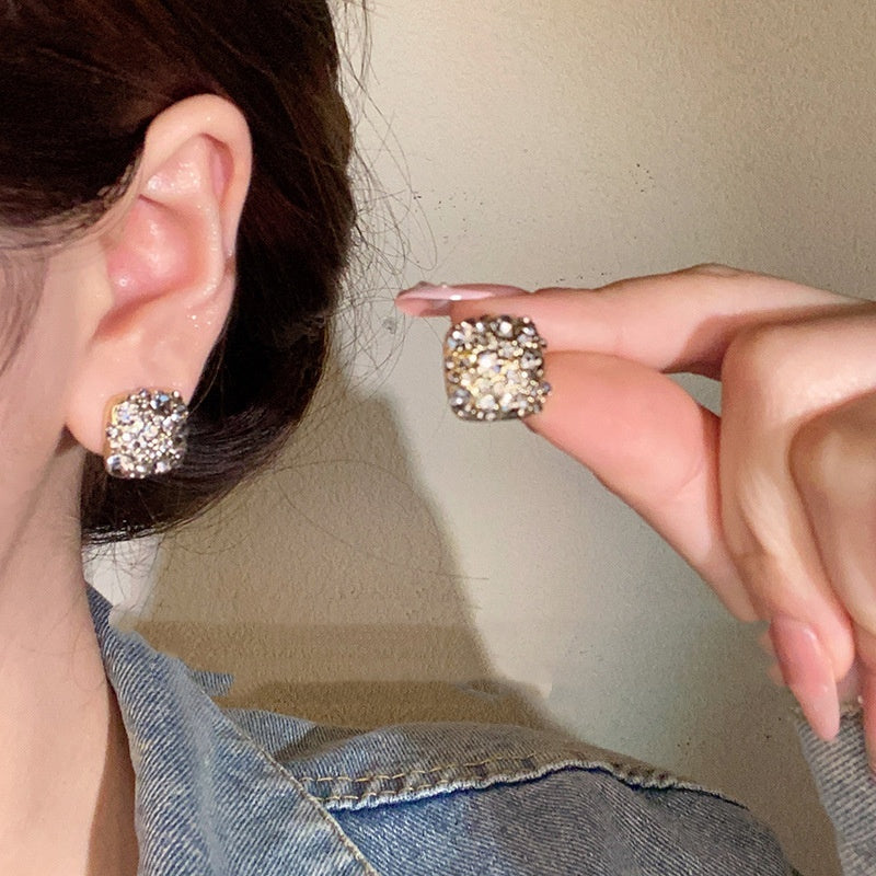 Black Full Diamond Micro Inlaid Zircon Square Suit